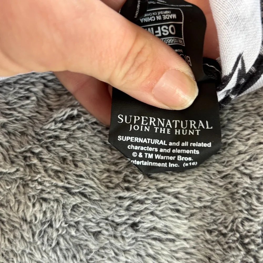 Supernatural Join the Hunt Large Scarf Wall Hanging To Hell and Back‎ 18997x